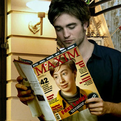 Robert Pattinson reads the magazine Photo effect - Robert Pattinson reads the magazine