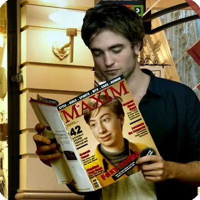 Robert Pattinson reads the magazine Photo effect - Robert Pattinson reads the magazine